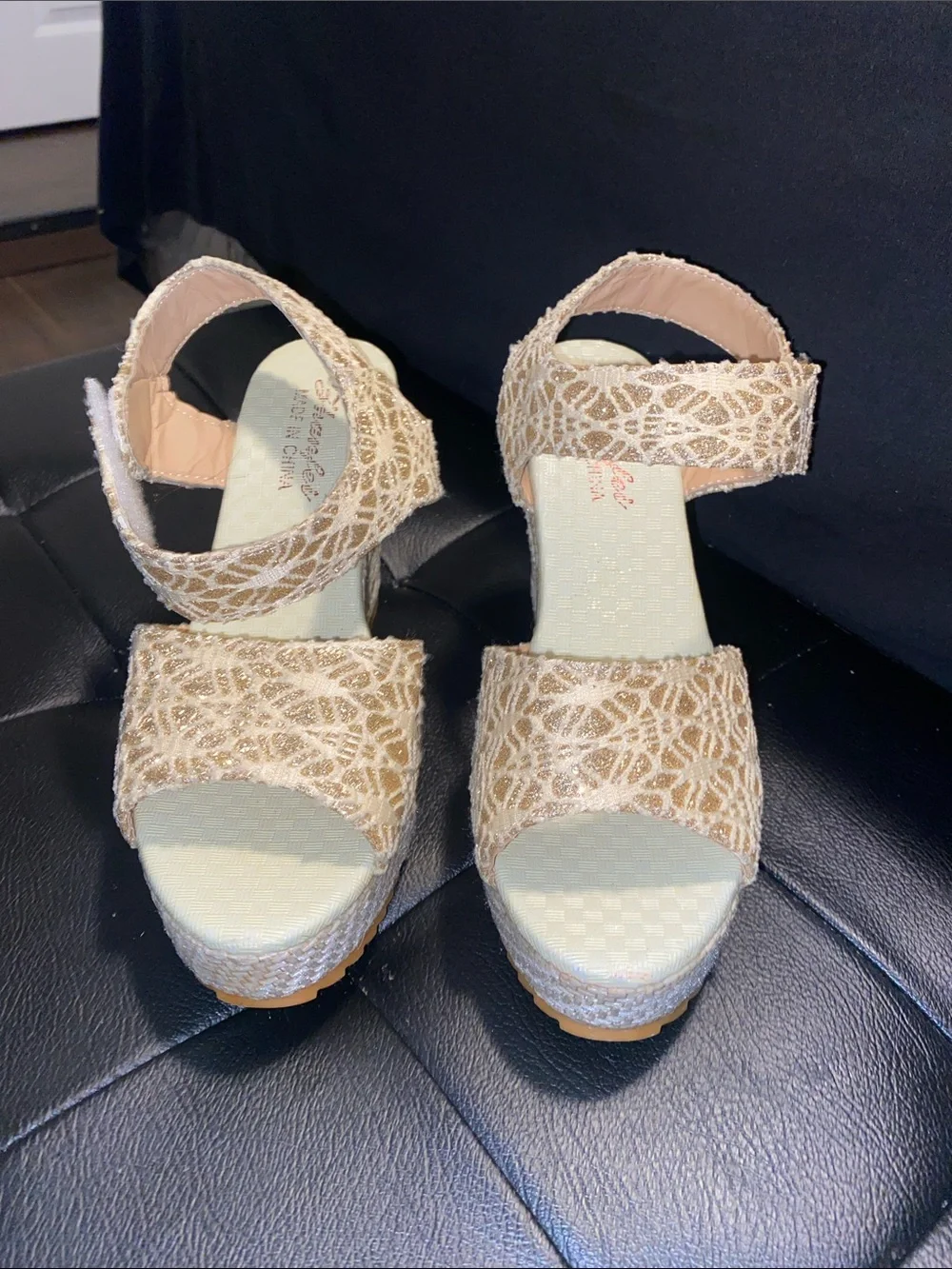 Women’s Lace Platform Wedge Sandals in Beige